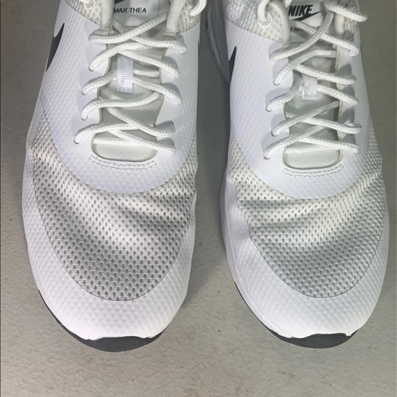 Nike Shoes - Nike air max
